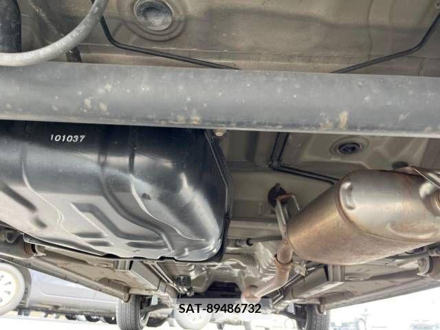 Suzuki SPACIA 2013-10 285645-19