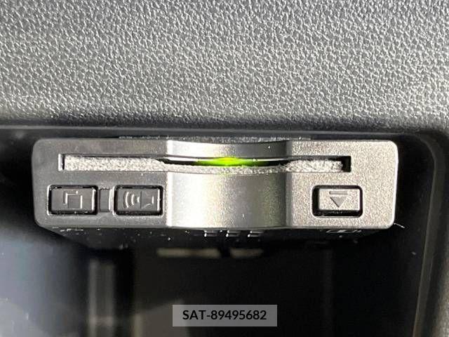 Daihatsu WAKE 2015-12 310538-5
