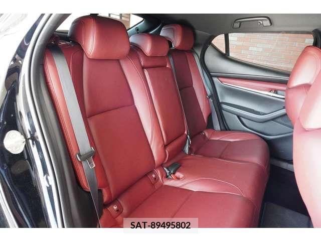 Mazda MAZDA3 2020-01 301083-5