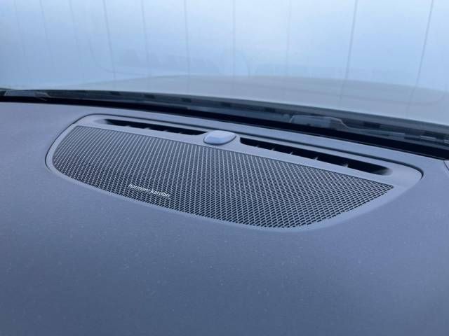 Volvo CROSS COUNTRY 2022-03 184486-4