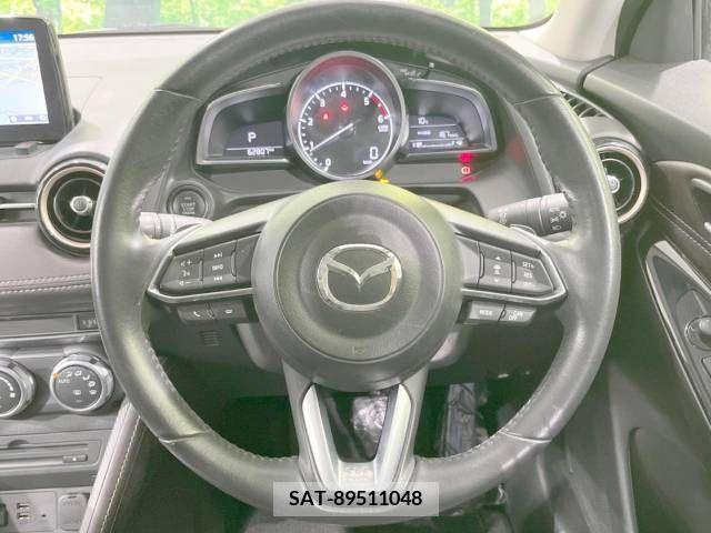 Mazda DEMIO 2016-11 296597-11
