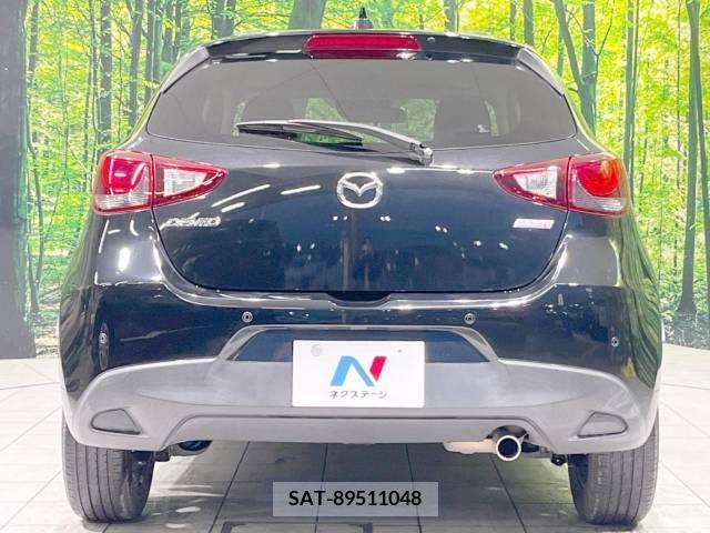 Mazda DEMIO 2016-11 296597-15