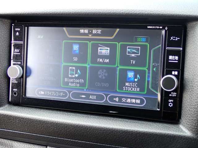 Nissan NV350 Caravan 2017-12 22230-11