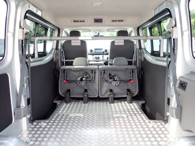 Nissan NV350 Caravan 2017-12 22230-25