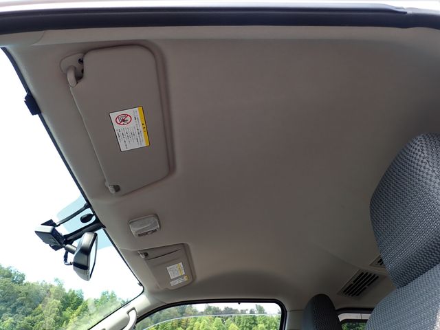 Nissan NV350 Caravan 2017-12 22230-19