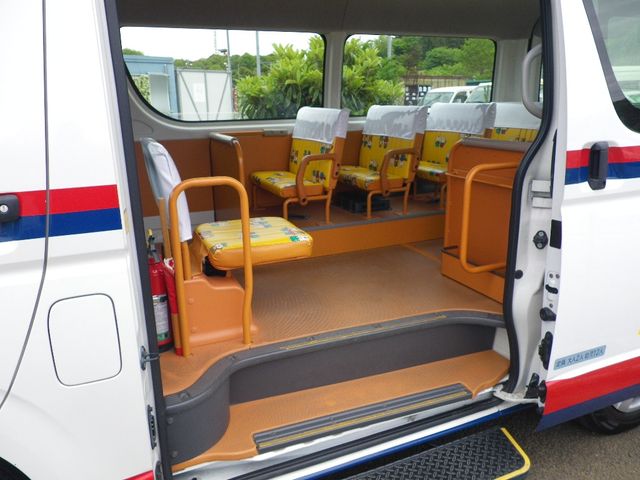 Toyota HIACE WAGON 2014-03 2763-5