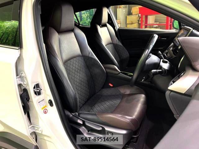 Toyota C-HR 2018-10 349443-9