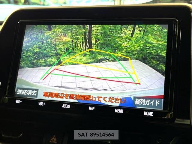 Toyota C-HR 2018-10 349443-5