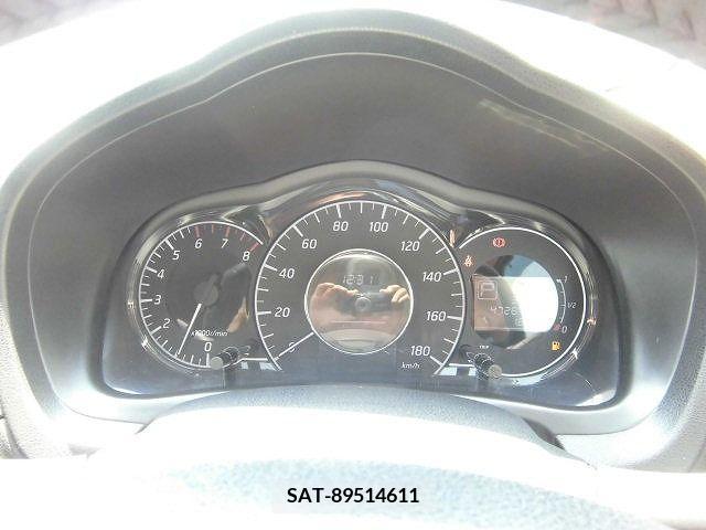 Nissan NOTE 2016-03 327419-7