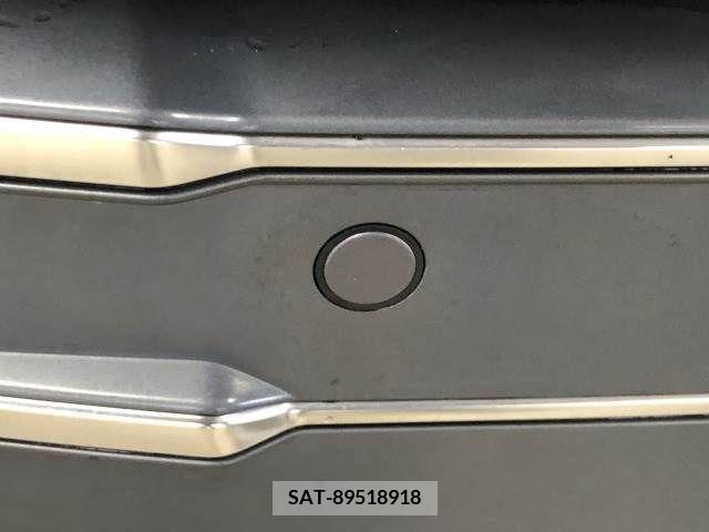 Audi Q5 2019-04 261291-11