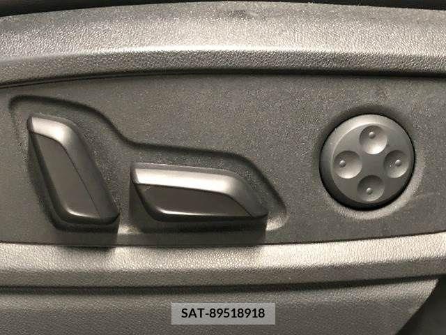Audi Q5 2019-04 261291-6