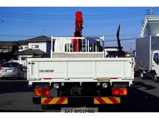 Hino DUTRO 2023-06 205099-3