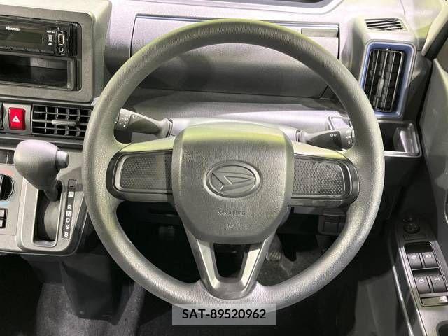 Daihatsu TANTO 2021-05 372947-11