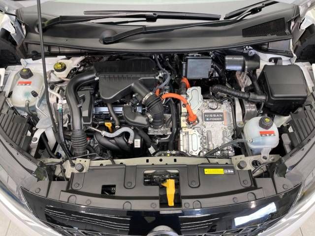Nissan NOTE 2022-03 184784-18