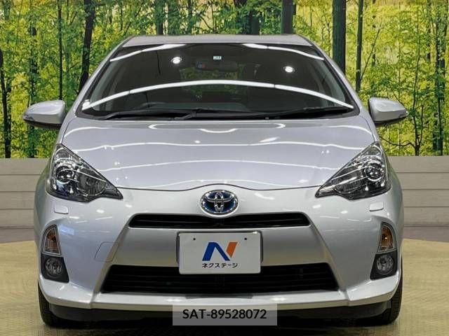 Toyota AQUA 2013-11 250291-14