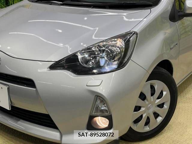 Toyota AQUA 2013-11 250291-12