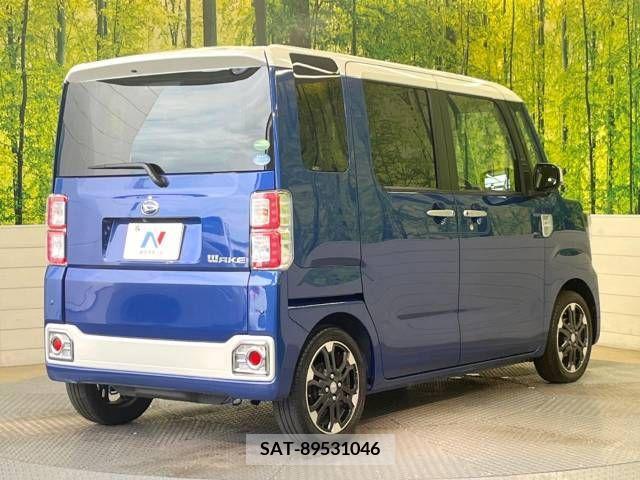 Daihatsu WAKE 2018-04 371085-17