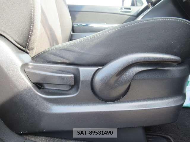 Mazda MPV 2011-12 298053-16