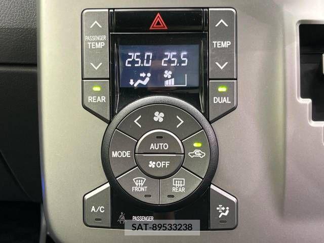 Toyota VOXY 2009-12 247929-7