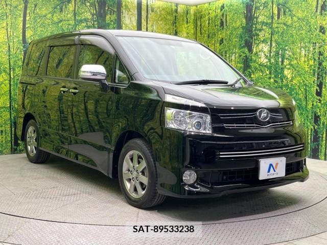 Toyota VOXY 2009-12 247929-17