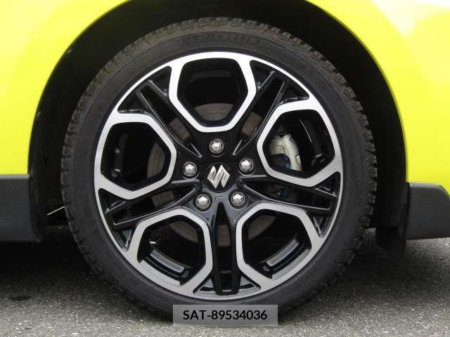 Suzuki SWIFT 2018-02 329676-11