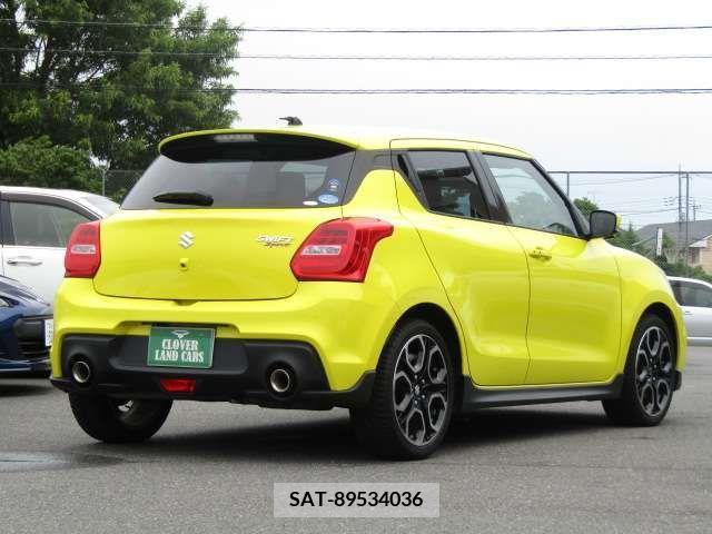 Suzuki SWIFT 2018-02 329676-9