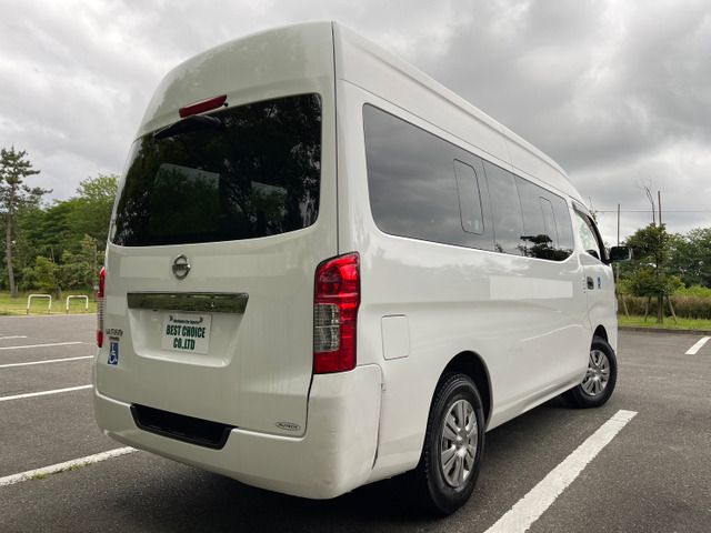 Nissan NV350 Caravan 2015-04 3183-2