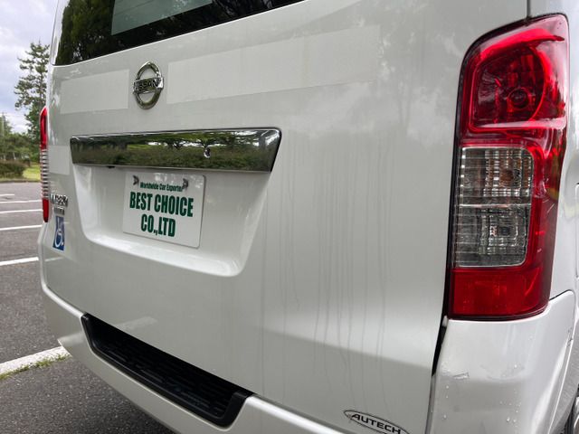 Nissan NV350 Caravan 2015-04 3183-19