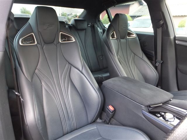 Lexus GS 2017-02 2422-16