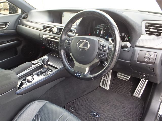 Lexus GS 2017-02 2422-15
