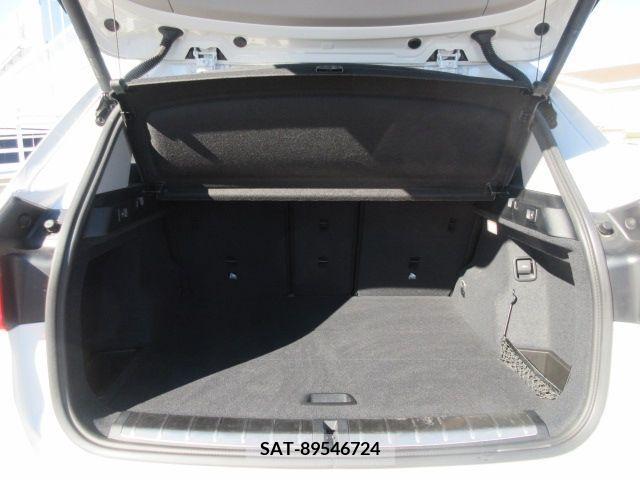 Bmw X1 2019-06 221100-12