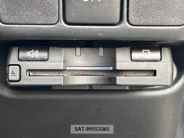 Toyota AQUA 2014-04 386553-6
