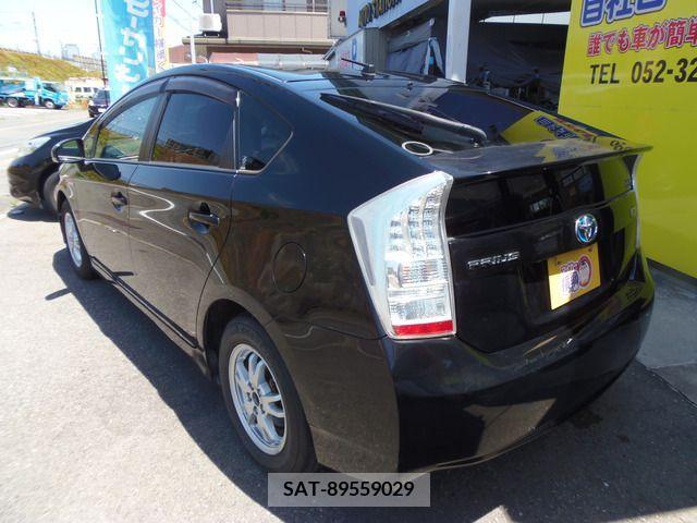 Toyota PRIUS 2011-09 281773-15