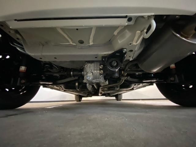 Suzuki SWIFT 2022-11 4558-16