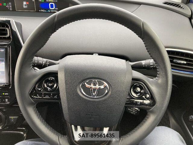 Toyota PRIUS 2017-12 282040-11