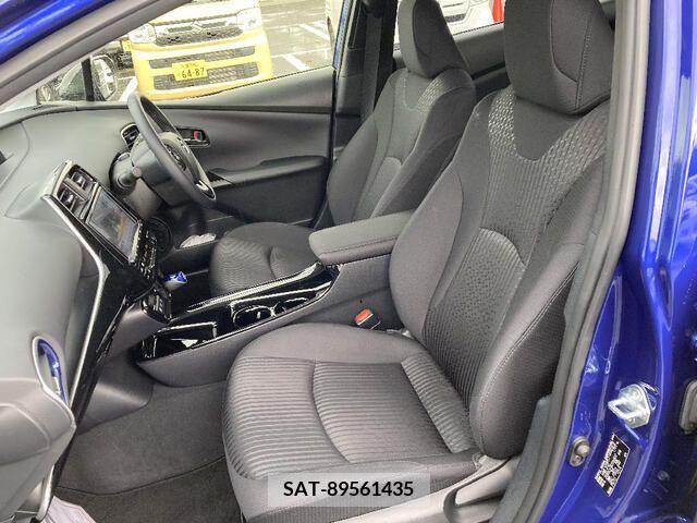 Toyota PRIUS 2017-12 282040-18