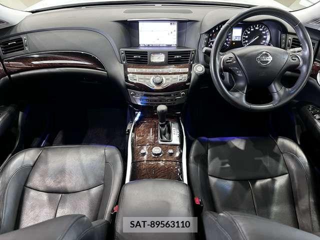 Nissan FUGA 2013-08 271108-16
