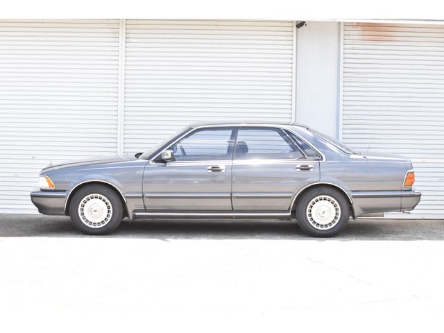 Nissan CEDRIC HARDTOP 1990-12 3165-10