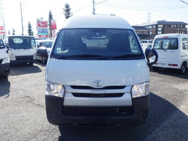 Toyota HIACE VAN 2018-10 189183-5