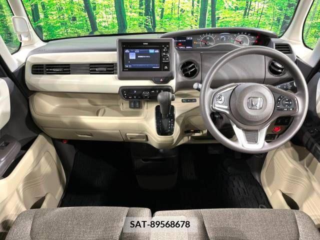 Honda N BOX 2019-05 339819-1