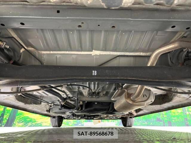 Honda N BOX 2019-05 339819-19