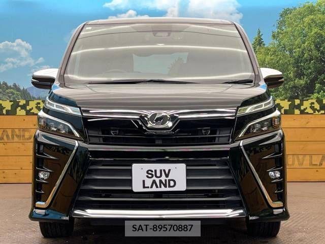 Toyota VOXY 2018-11 321589-14