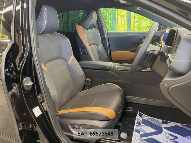 Toyota CROWN 2023-01 316712-8