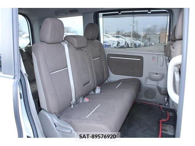 Honda STEP WGN 2017-08 229502-13