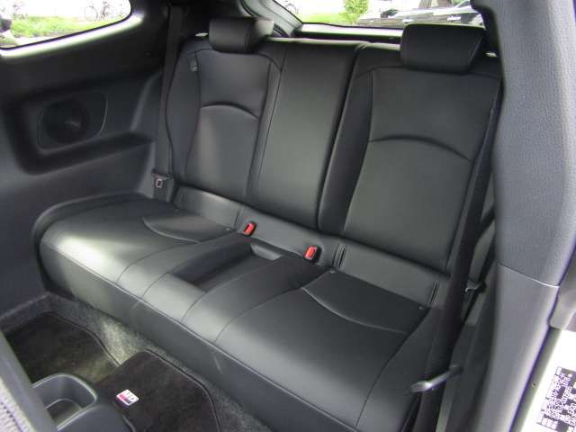 Toyota YARIS 2021-02 14718-13