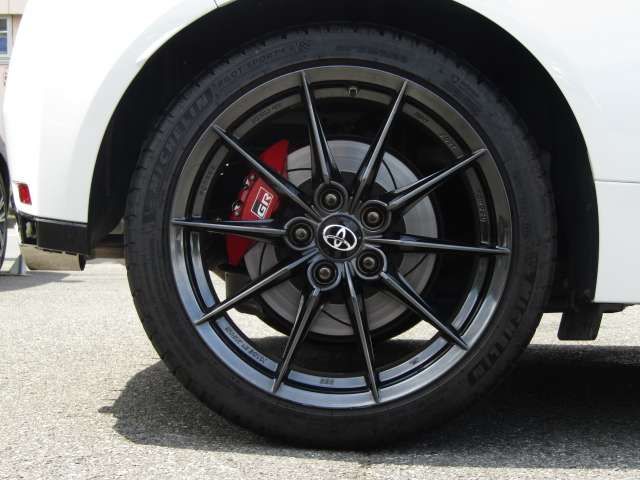 Toyota YARIS 2021-02 14718-3