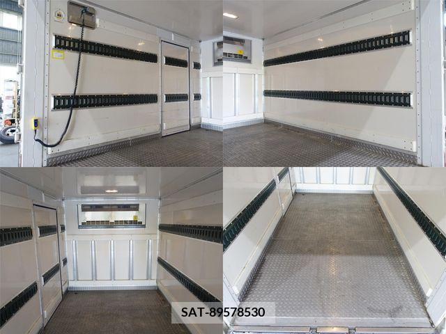 Mitsubishi CANTER 2020-12 294469-9