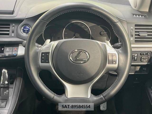 Lexus CT 2011-09 353900-11