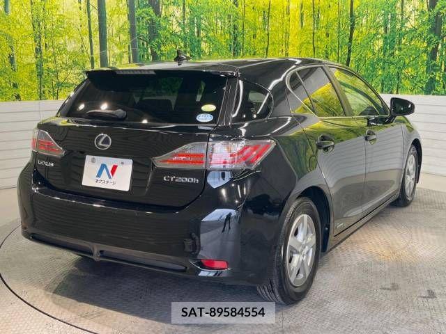Lexus CT 2011-09 353900-17