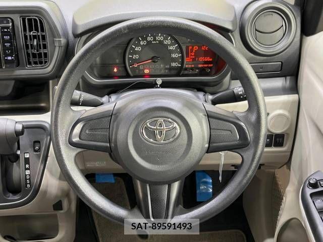 Toyota PASSO 2016-01 327717-11